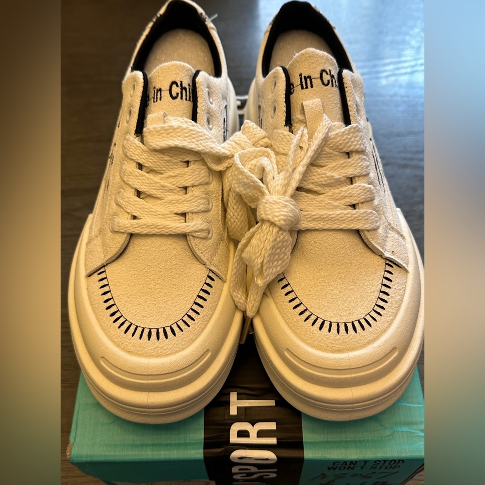 Men's Sneakers Breathable Lightweight Comfort Fit Walking Causal Shoes for Male